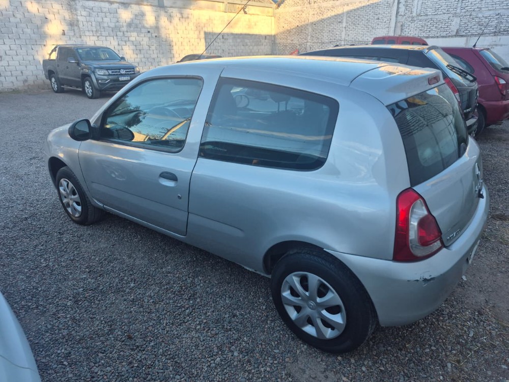 Renault CLIO — foto 2
